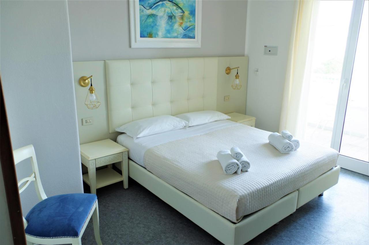 Golf & Beach Hotel 米兰马瑞提那 外观 照片