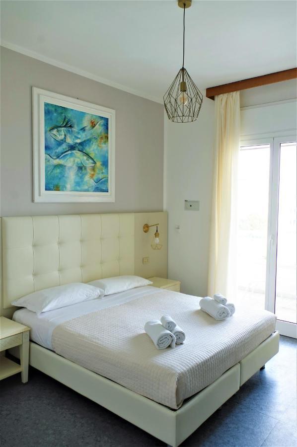 Golf & Beach Hotel 米兰马瑞提那 外观 照片